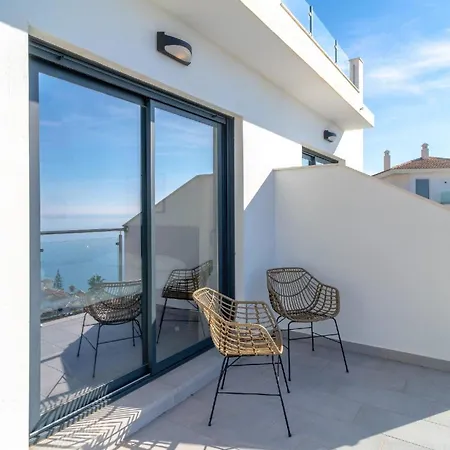 Fuer 6 Personen Ca 120 Qm In Nerja, Andalusien Costa Del Sol Lejlighed Nerja