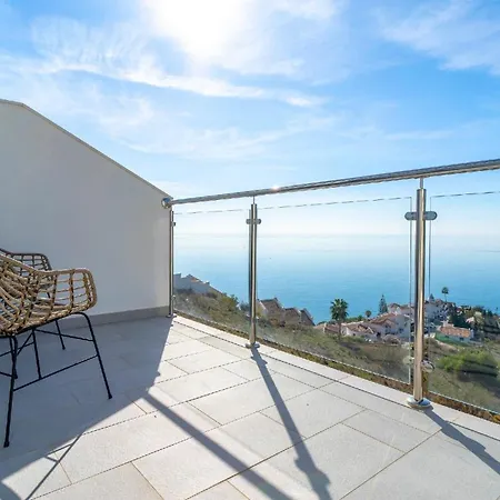 Fuer 6 Personen Ca 120 Qm In Nerja, Andalusien Costa Del Sol Nerja