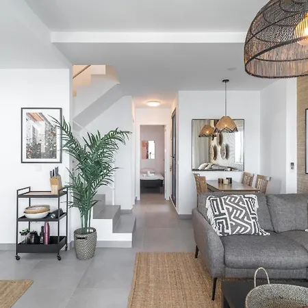 Fuer 6 Personen Ca 120 Qm In Nerja, Andalusien Costa Del Sol Apartment
